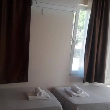Camlaraltipansiyon * Ayvalik